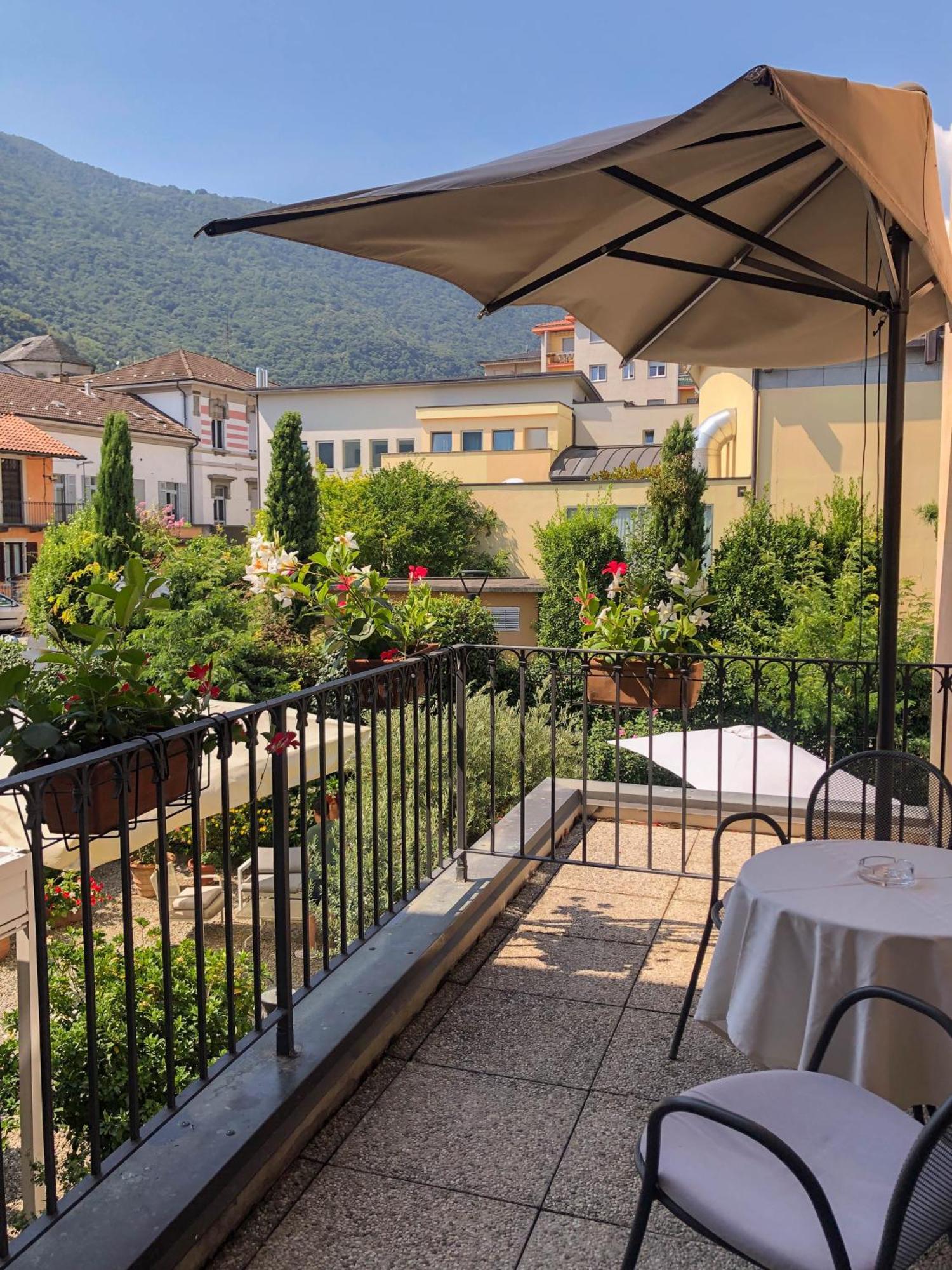 Hotel Antica Stallera กันโนบีโอ ภายนอก รูปภาพ